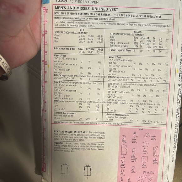 5/$25 Men's Blue Denim Vest size medium Simplicity 7285 🪡 - Picture 3 of 4